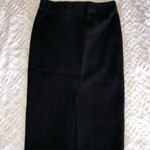 Zara Black elastic band skirt